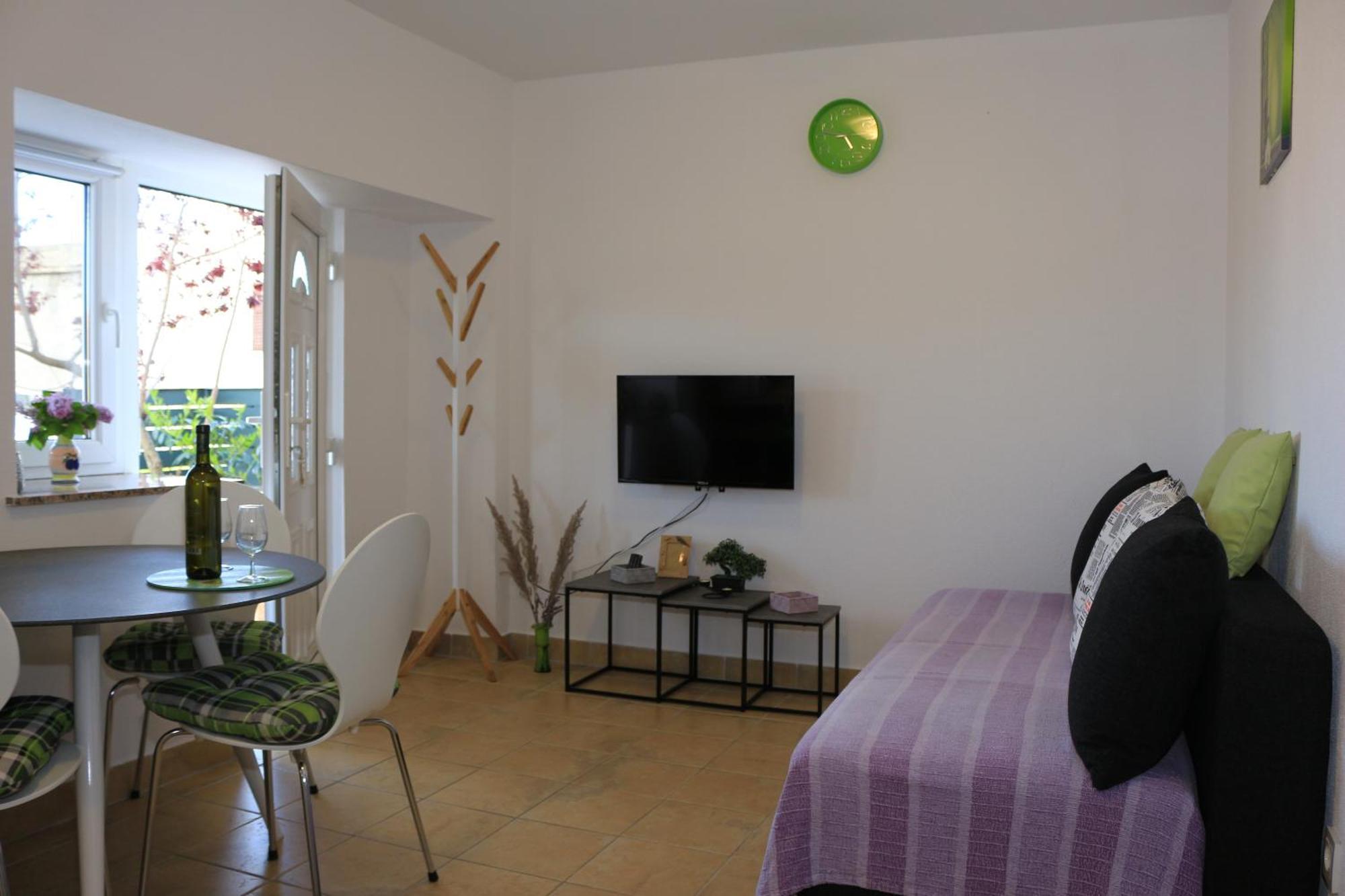 Apartman Kristina 瓦比尼科 外观 照片